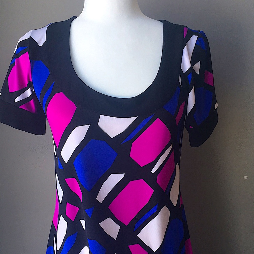 Comfortable Dress - Picture 2 of 5